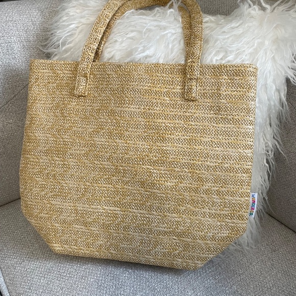 Straw Tote Bag - Picture 2 of 4